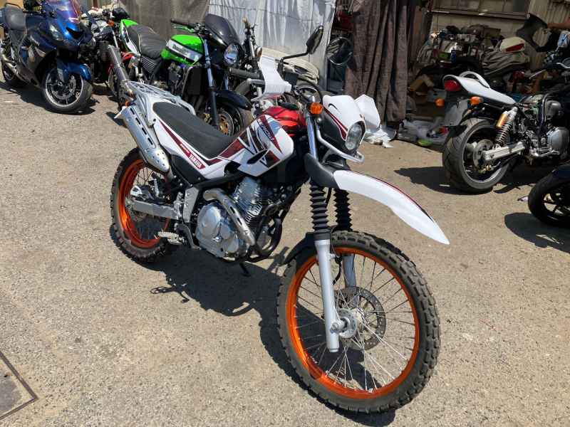 Yamaha XT250 Serow 2016
