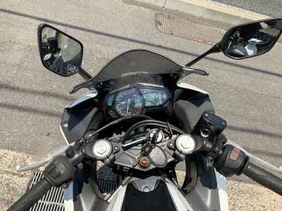 Yamaha YZF-R25 2017