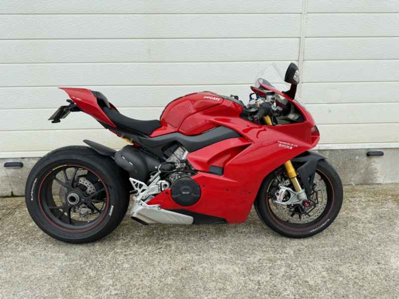 Ducati Panigale V4S 2018