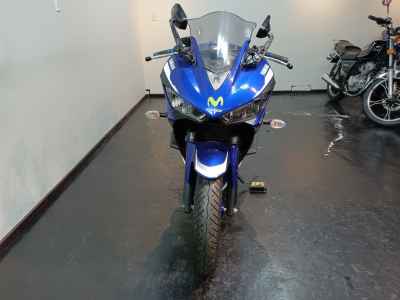 Yamaha YZF-R25 2016