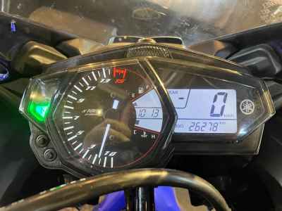 Yamaha YZF-R25 2016