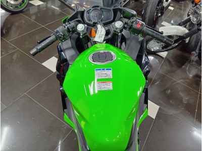 Kawasaki Ninja 400 KRT Edition 2020