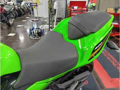 Kawasaki Ninja 400 KRT Edition 2020