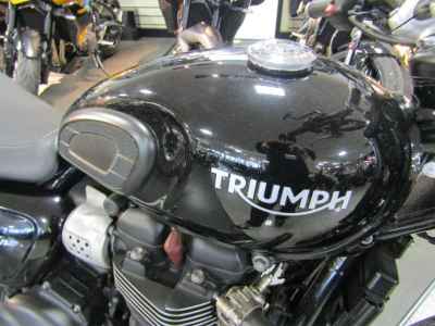 Triumph Street Twin 2016