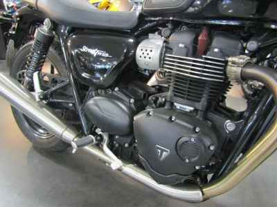 Triumph Street Twin 2016
