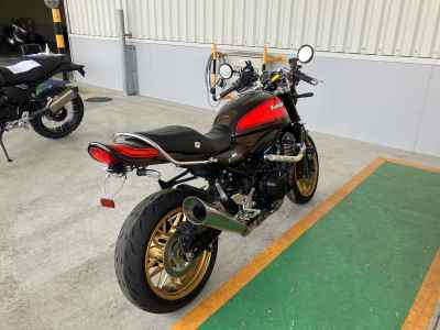 Kawasaki Z900RS 2022