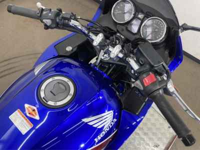 Honda CB400 Super Boldor 2020