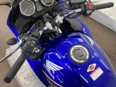 Honda CB400 Super Boldor 2020