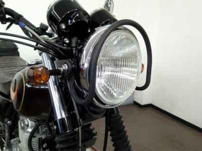 Yamaha SR400 2019