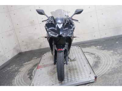 Yamaha YZF-R25 2015