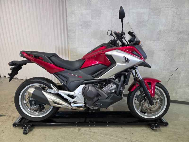 Honda NC750X DCT 2017
