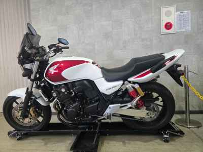 Honda CB400SF 2017