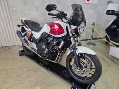 Honda CB400SF 2017