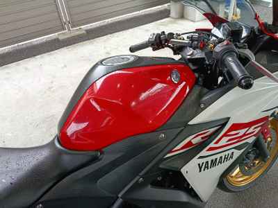 Yamaha YZF-R25 2015