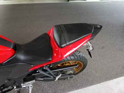 Yamaha YZF-R25 2015