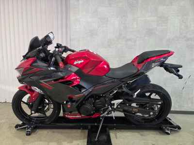 Kawasaki Ninja 400 2019