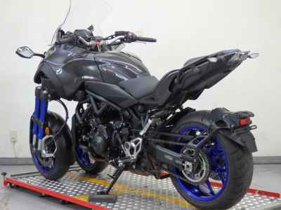 Yamaha Niken 2018