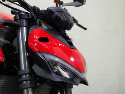 Ducati Streetfighter V2 2023