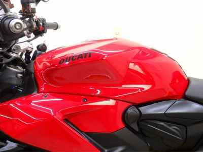 Ducati Streetfighter V2 2023