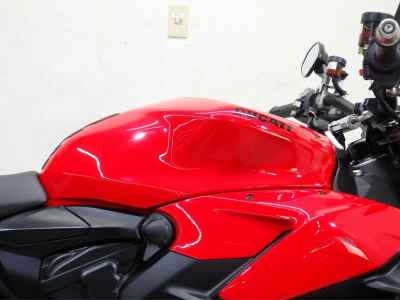 Ducati Streetfighter V2 2023