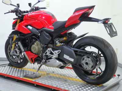Ducati Streetfighter V4S 2020