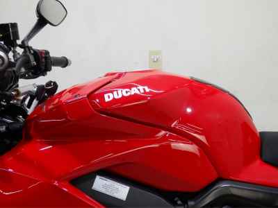 Ducati Streetfighter V4S 2020