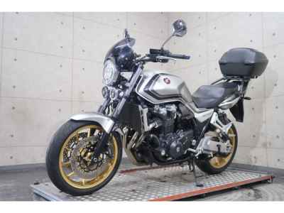 Honda CB1300SF 2021