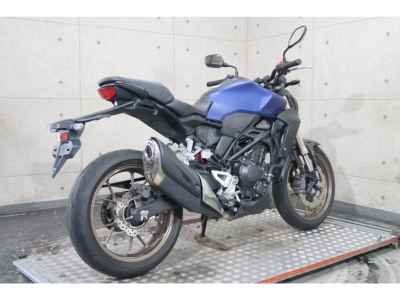 Honda CB250R 2019