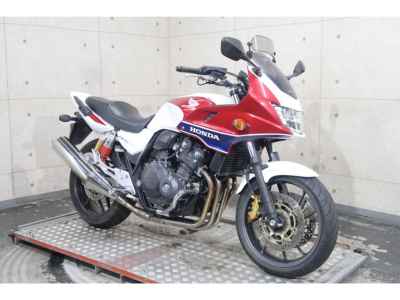 Honda CB400 Super Boldor 2015
