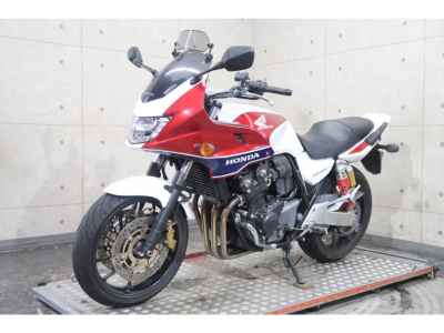 Honda CB400 Super Boldor 2015