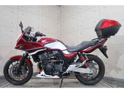 Honda CB400 Super Boldor 2021