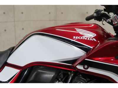 Honda CB400 Super Boldor 2021