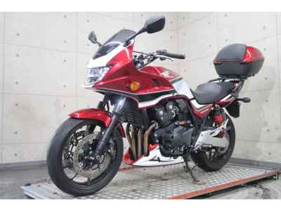 Honda CB400 Super Boldor 2021