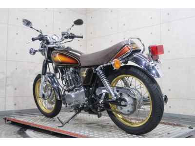 Yamaha SR400 2019