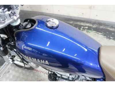 Yamaha SR400 2021
