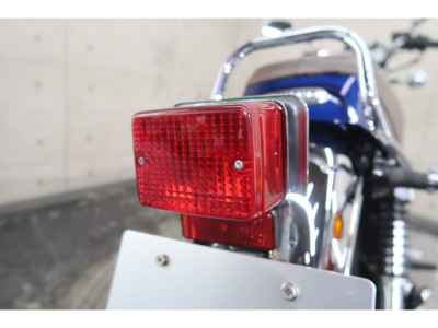 Yamaha SR400 2021
