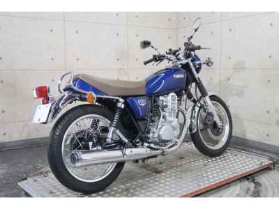 Yamaha SR400 2021
