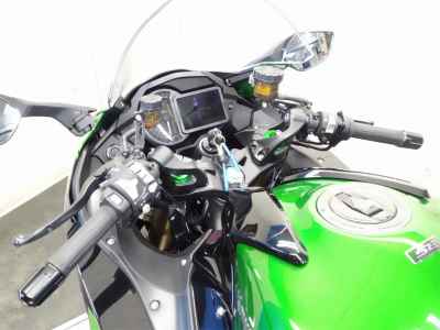 Kawasaki Ninja H2 SX 2018