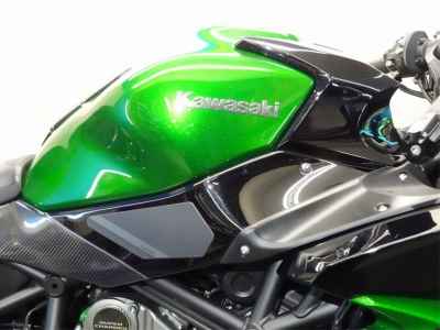 Kawasaki Ninja H2 SX 2018