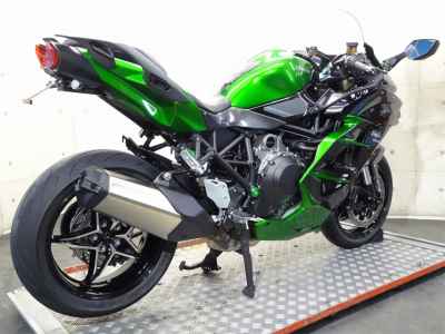 Kawasaki Ninja H2 SX 2018