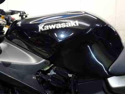 Kawasaki Ninja ZX-12R 2005