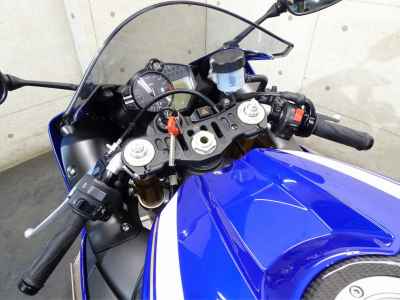 Yamaha YZF-R1 2012