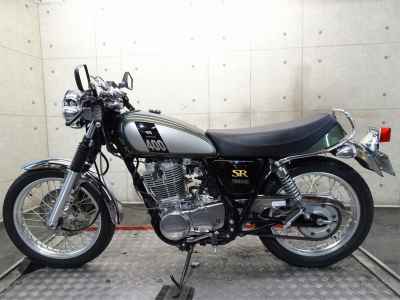 Yamaha SR400 2017