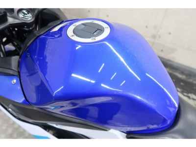 Suzuki GSX250R