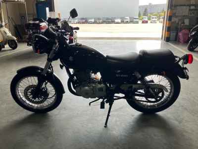 Suzuki ST250E