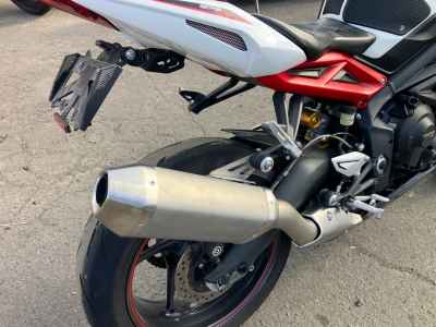 Triumph FIREBIRD N675 R 2014