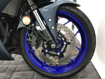 Yamaha YZF-R3 2024