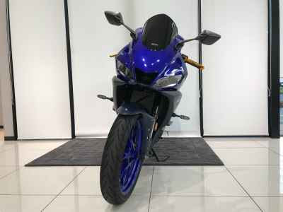 Yamaha YZF-R3 2024