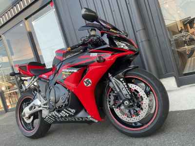 Honda CBR1000RR 2006