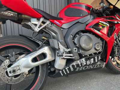 Honda CBR1000RR 2006